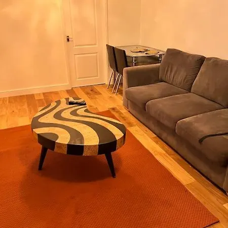 2 Bed Solihull Near Nec Airport, Jlr, Resort Wrld Exterior photo